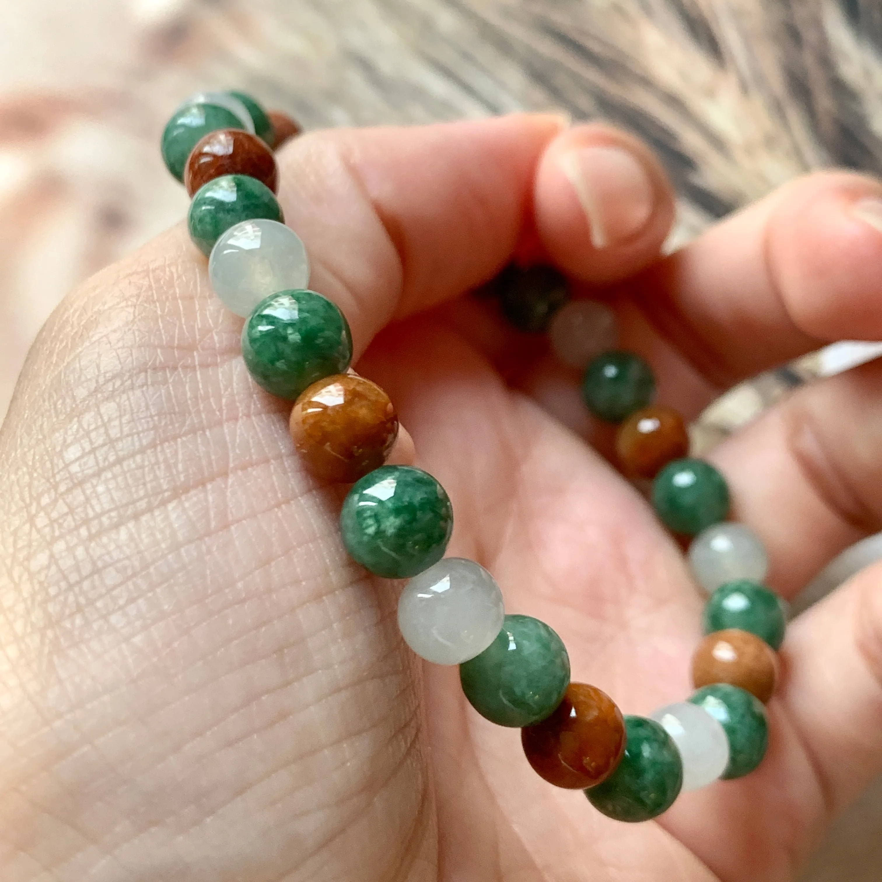 7.4mm A-Grade Natural Tri-Colour Jadeite Beaded Bracelet No.190348