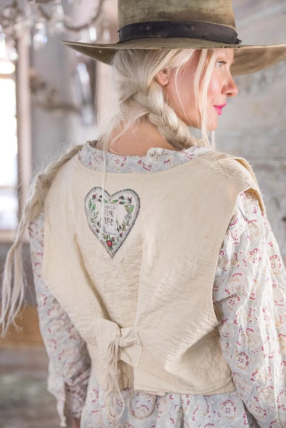 Embroidered Aysel Vest